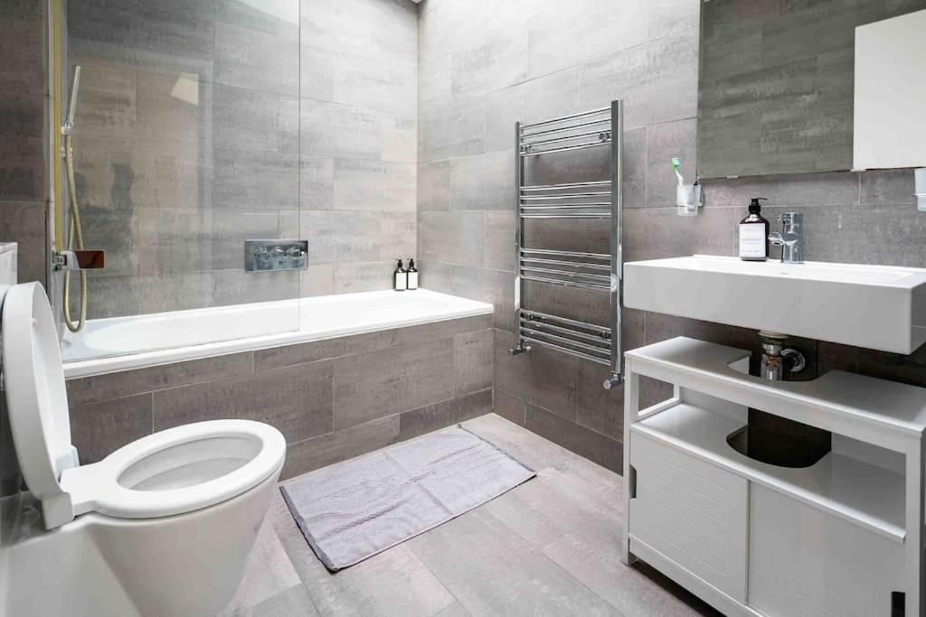 Sweet 3Brs House Close To Oxford & Soho Londres Extérieur photo